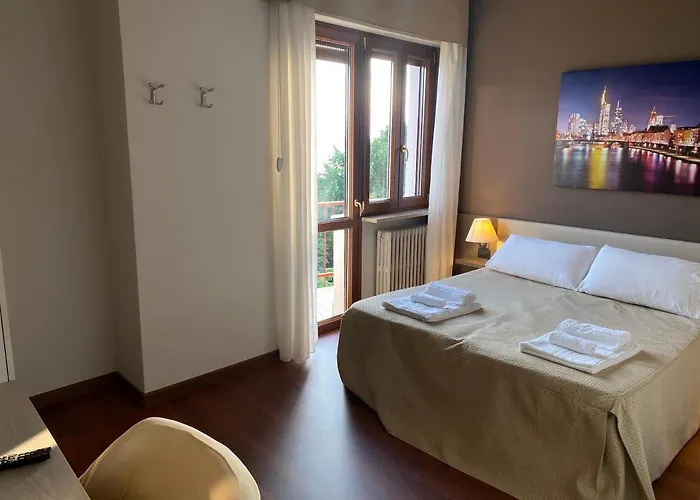Lido Hotel 3*